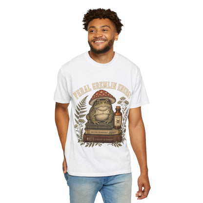 Toad & Toadstool Graphic T-Shirt — "Feral Fungal Witch" Vintage Botanical Tee
